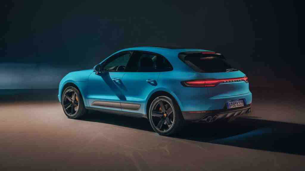 Yeni Porsche Macan yüzünü gösterdi